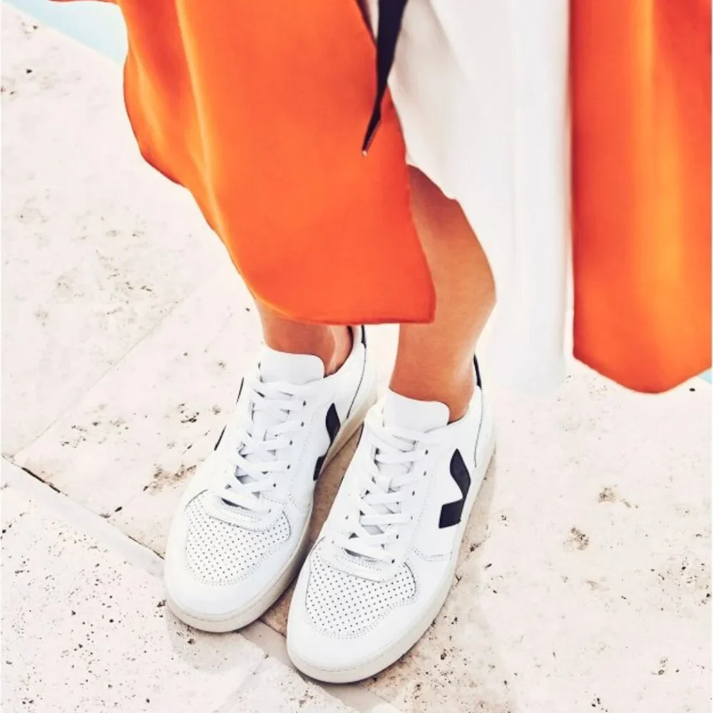 Free‎ People Veja V-10 Platform Low Top Casual White Black Leather Sneakers Sz9